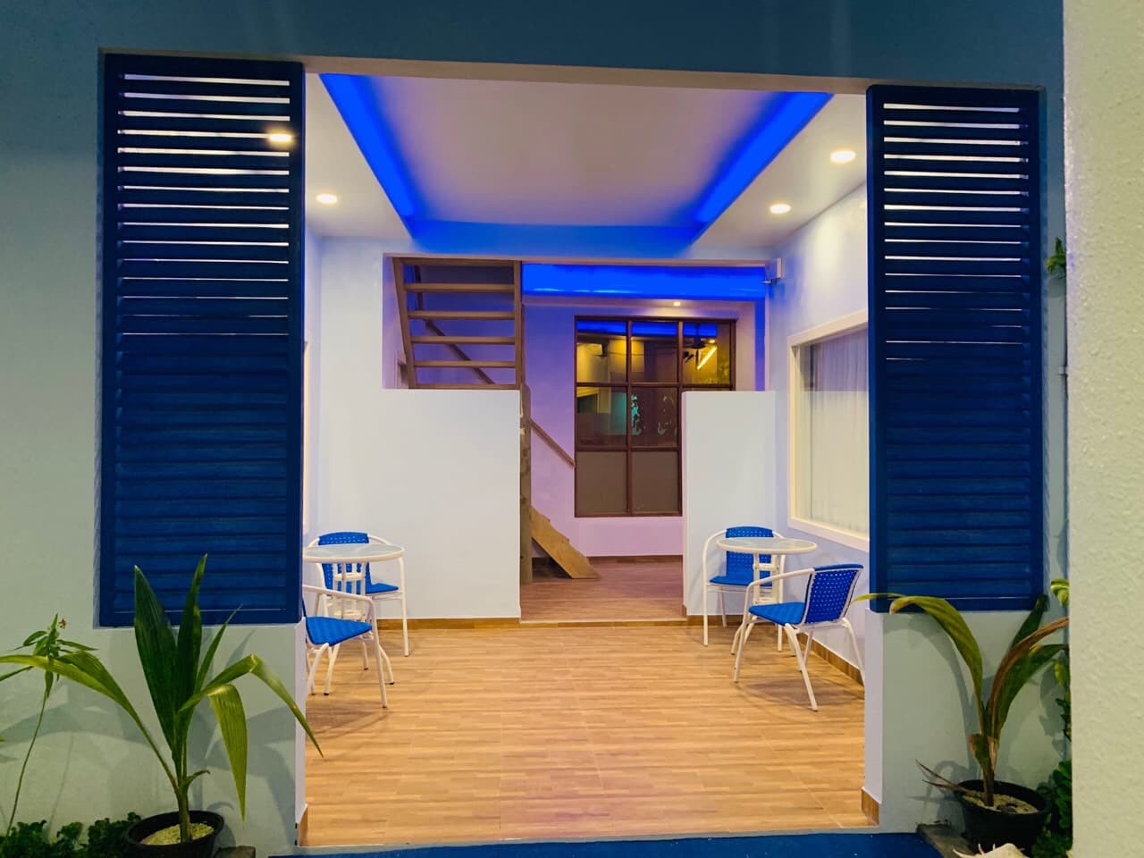 Maldives Weekender