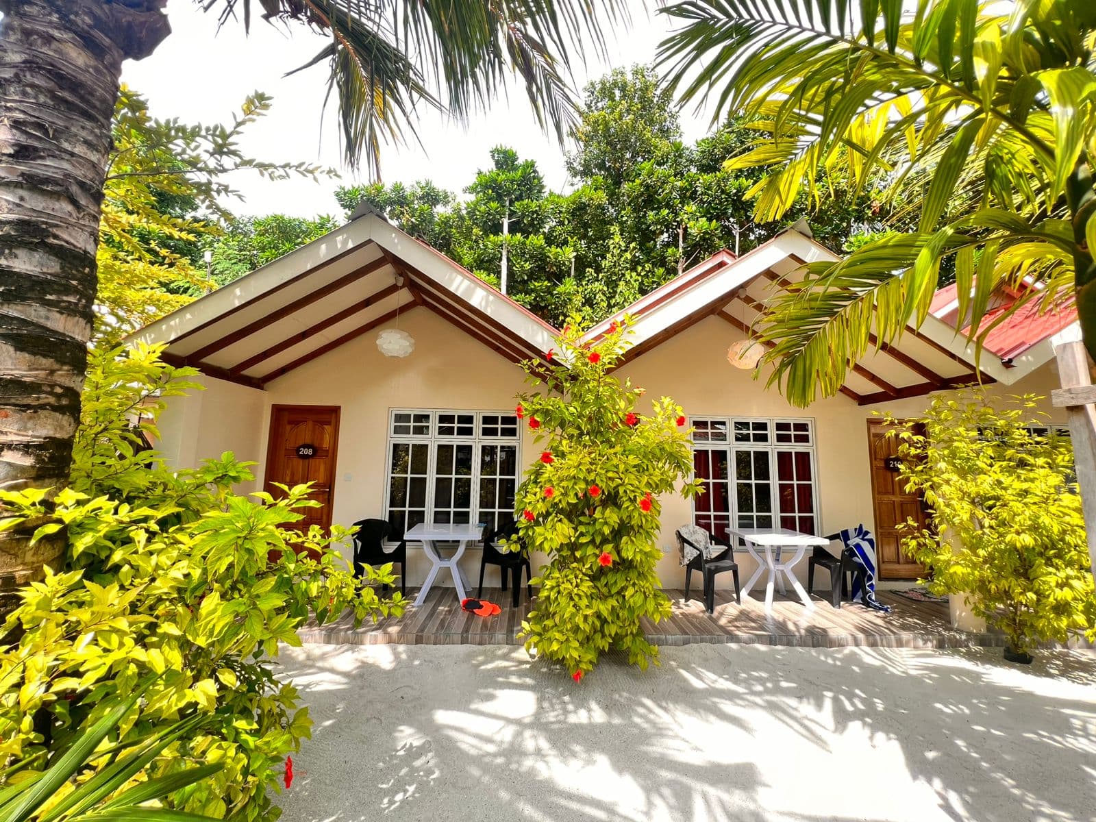 Thoddoo – The Tropical Fruit Island of the Maldives