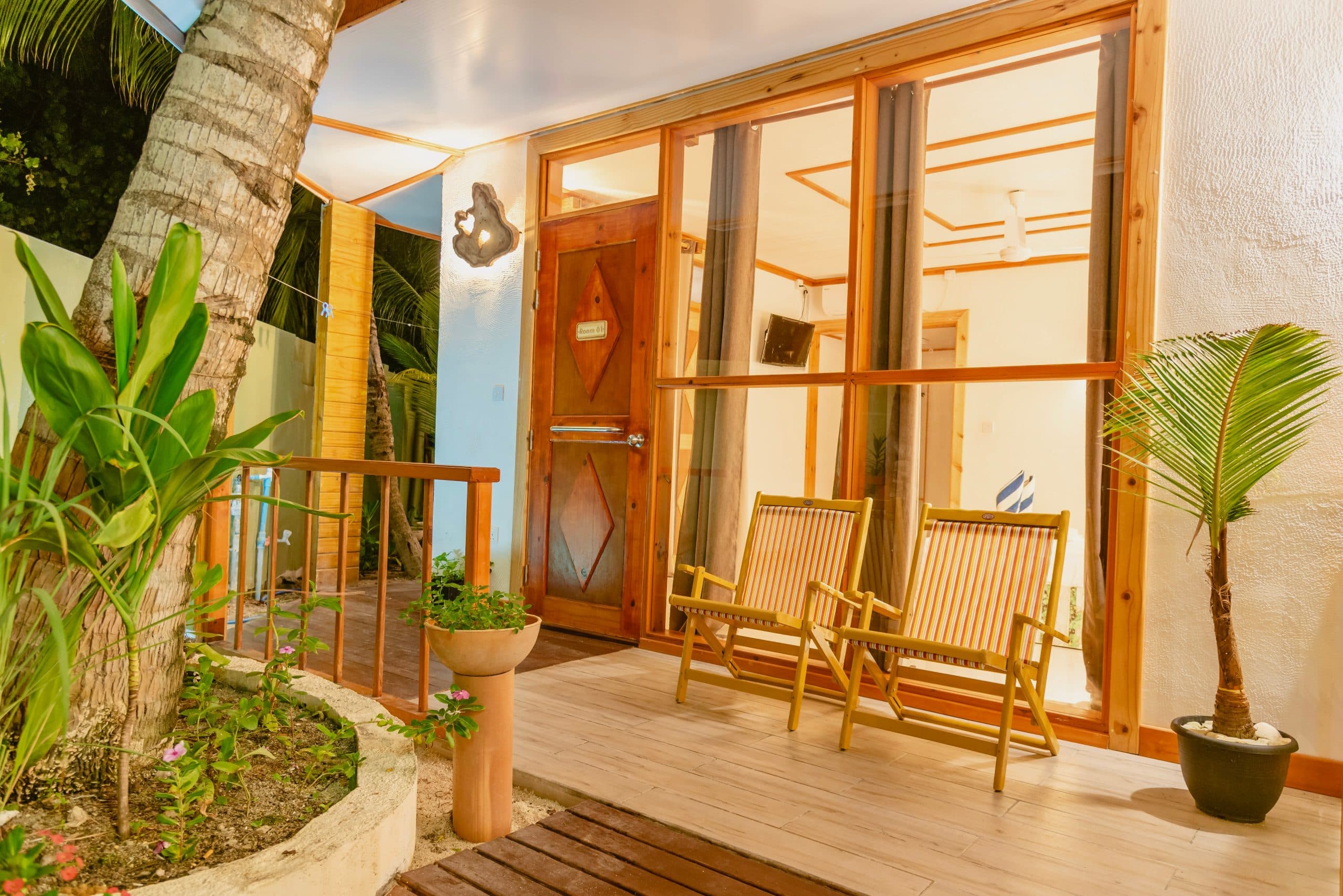 Discover Mahibadhoo